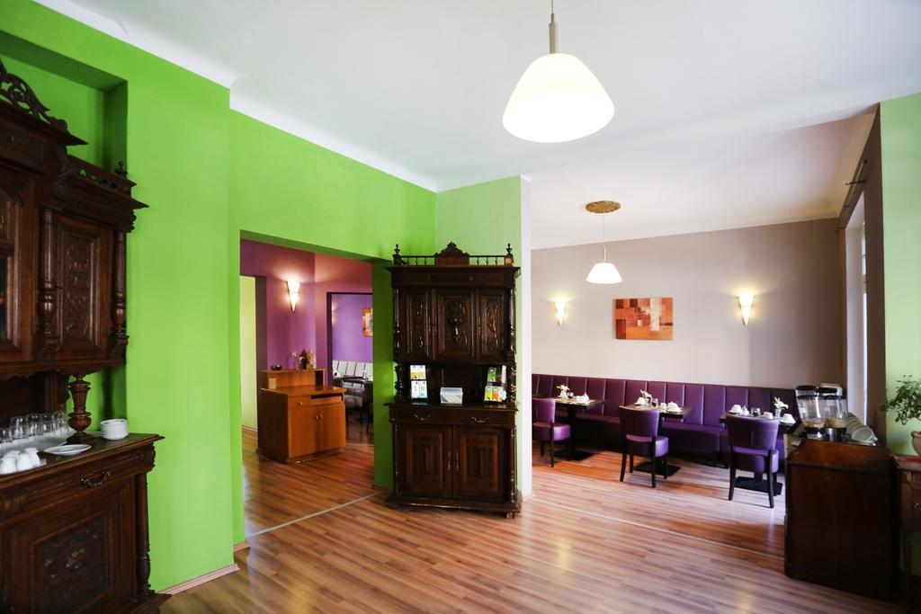 Central Hotel Gera Bagian luar foto